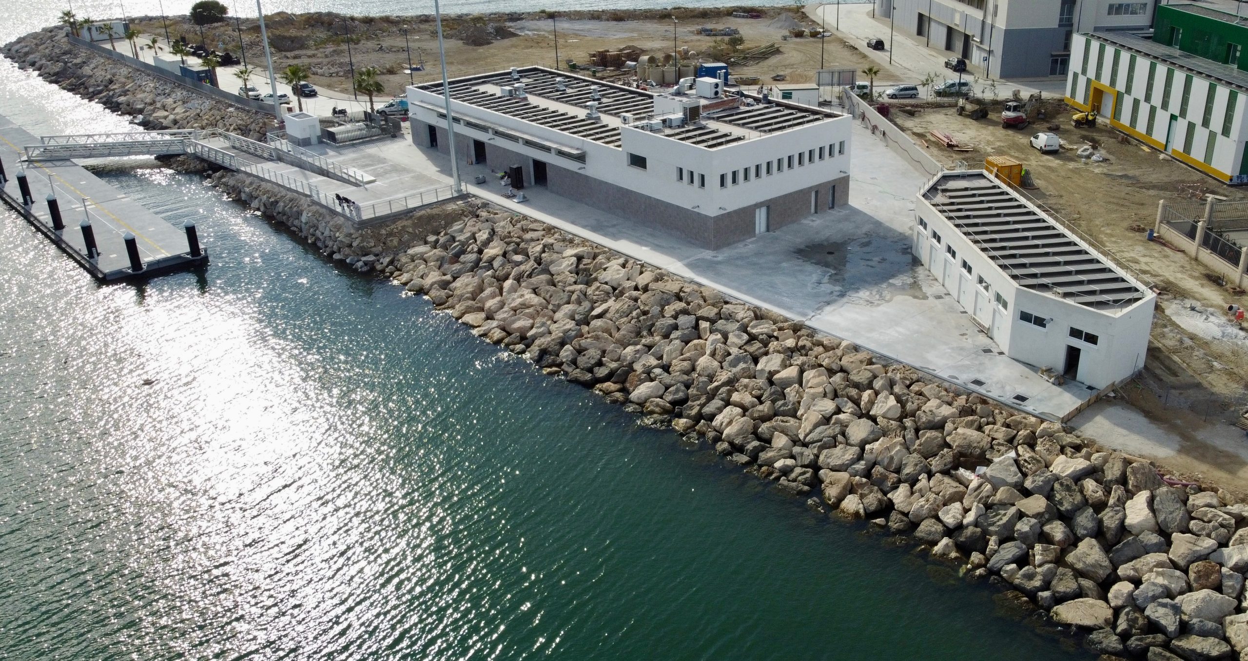 TRASLADO Y MEJORA INSTALACIONES LONJA DEL PUERTO DE MÁLAGA