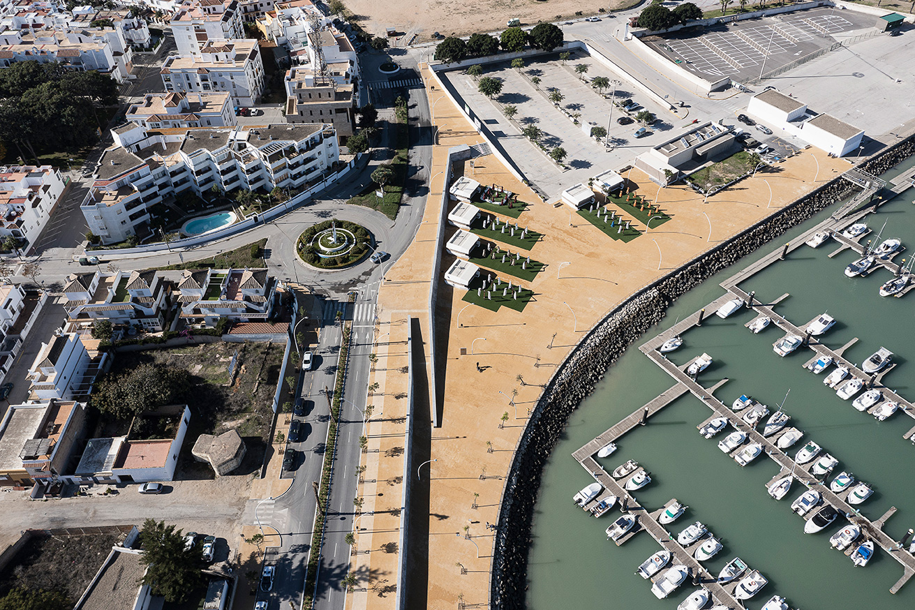 AMPLIACIÓN DEL ÁREA DE AUTOCARAVANAS DEL PUERTO DE CHIPIONA, CÁDIZ